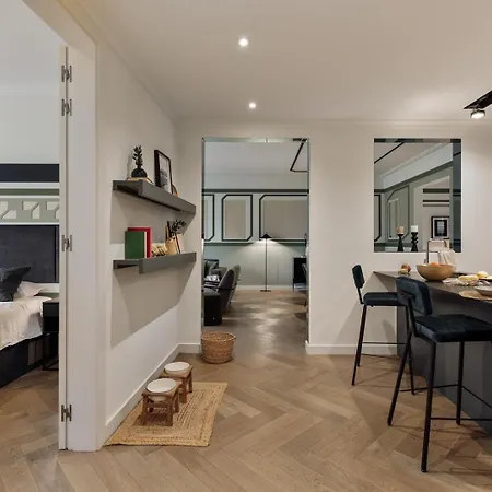 Apartment Mavi - 2 Bedrooms And Balcony In Eixample Dreta Barcelona