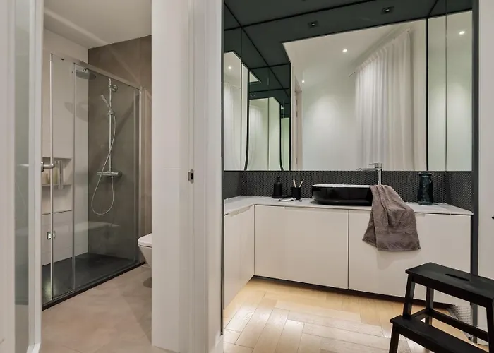 Apartment Mavi - 2 Bedrooms And Balcony In Eixample Dreta *